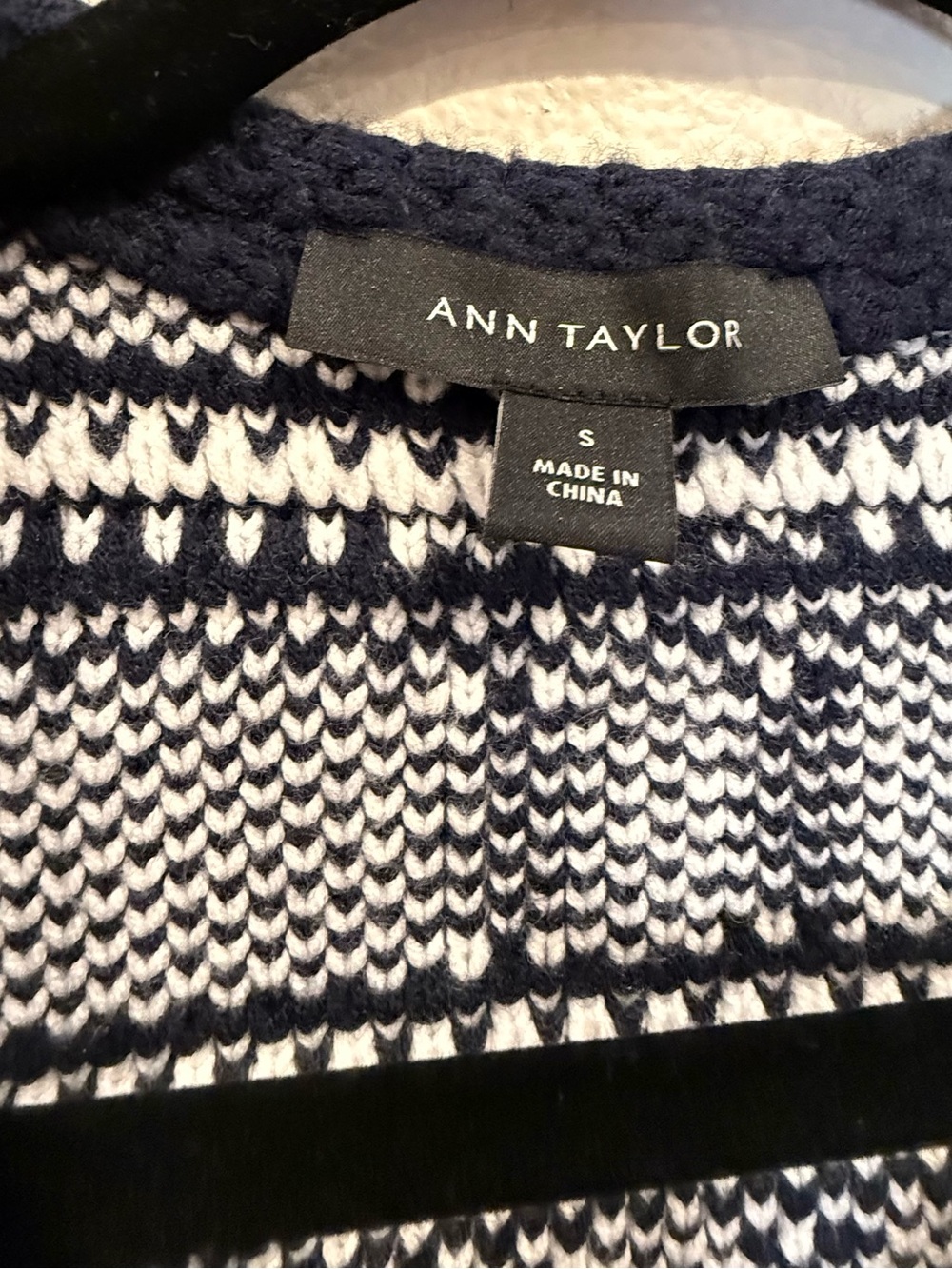 ANN TAYLOR Striped Knit  Cardigan Sweater Size S Gold Buttons White and Blue - Picture 6 of 9